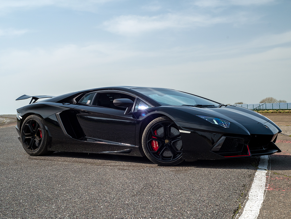 Lamborghini Aventador Driving Experience | Everyman Racing
