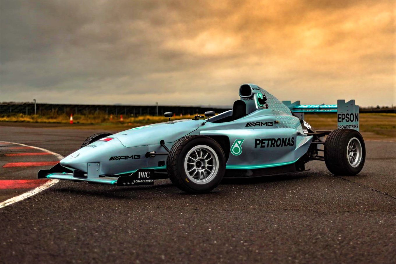 single seater track car