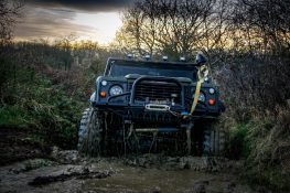 Land Rover Defender Off Road Experience – Weekday 1 Car Experience Anytime