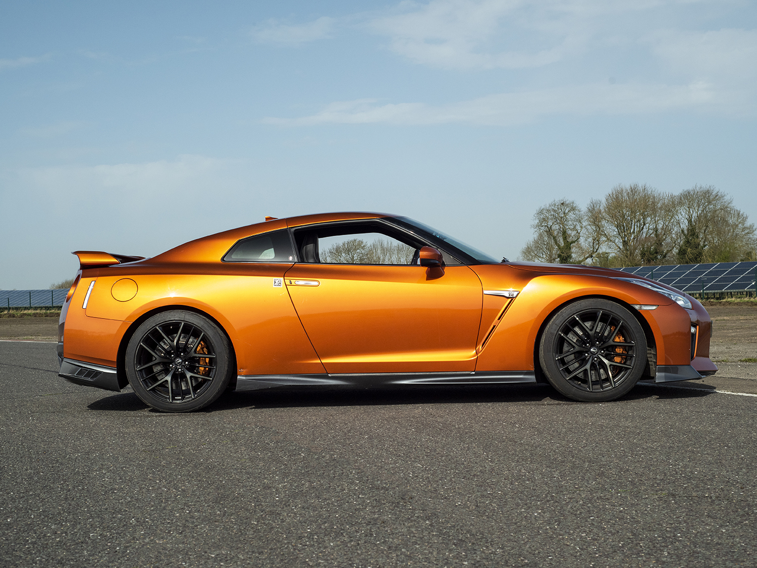 Nissan GTR Gen 3 Driving Experience Blast 1 Car + High Speed Passenger Ride  (Weekday) - Supercar Driving Experiences UK